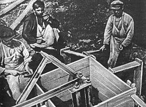 1930