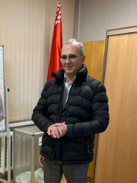 Избирательный участок для голосования №2 посетил Реут А.С.